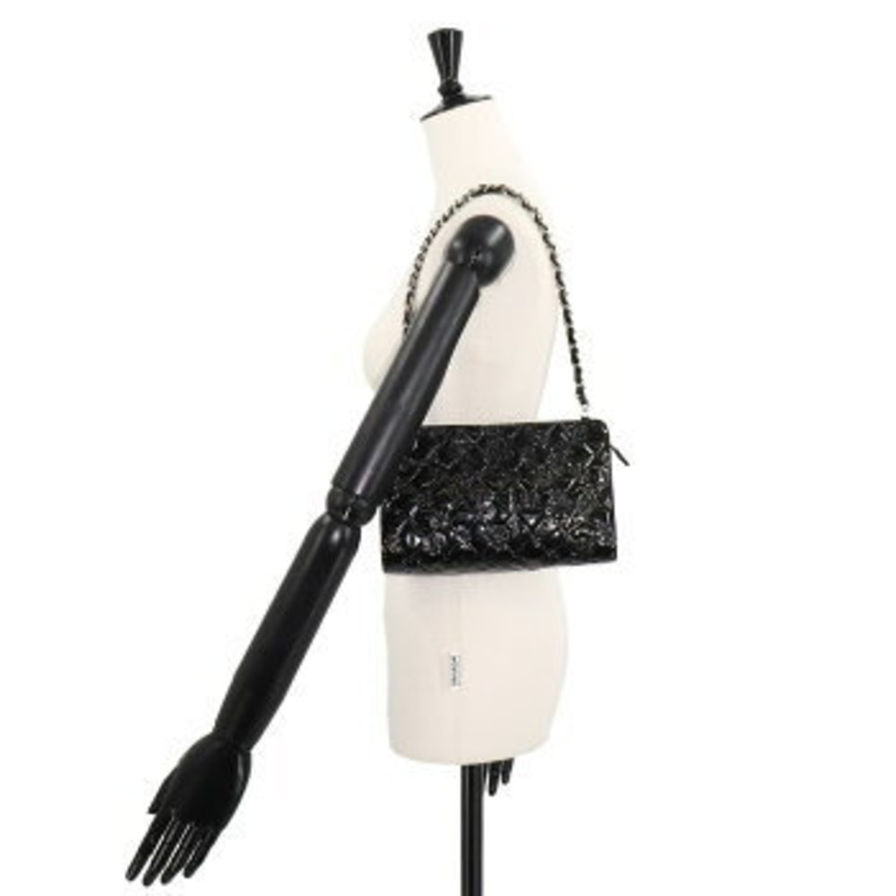 CHANEL Icon Chain Shoulder Bag Black